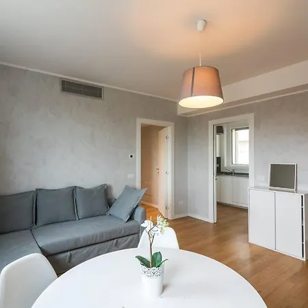 Splendido Bilocale Corso Lodi Apartamento