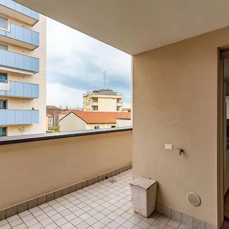 Splendido Bilocale Corso Lodi Apartamento Milão